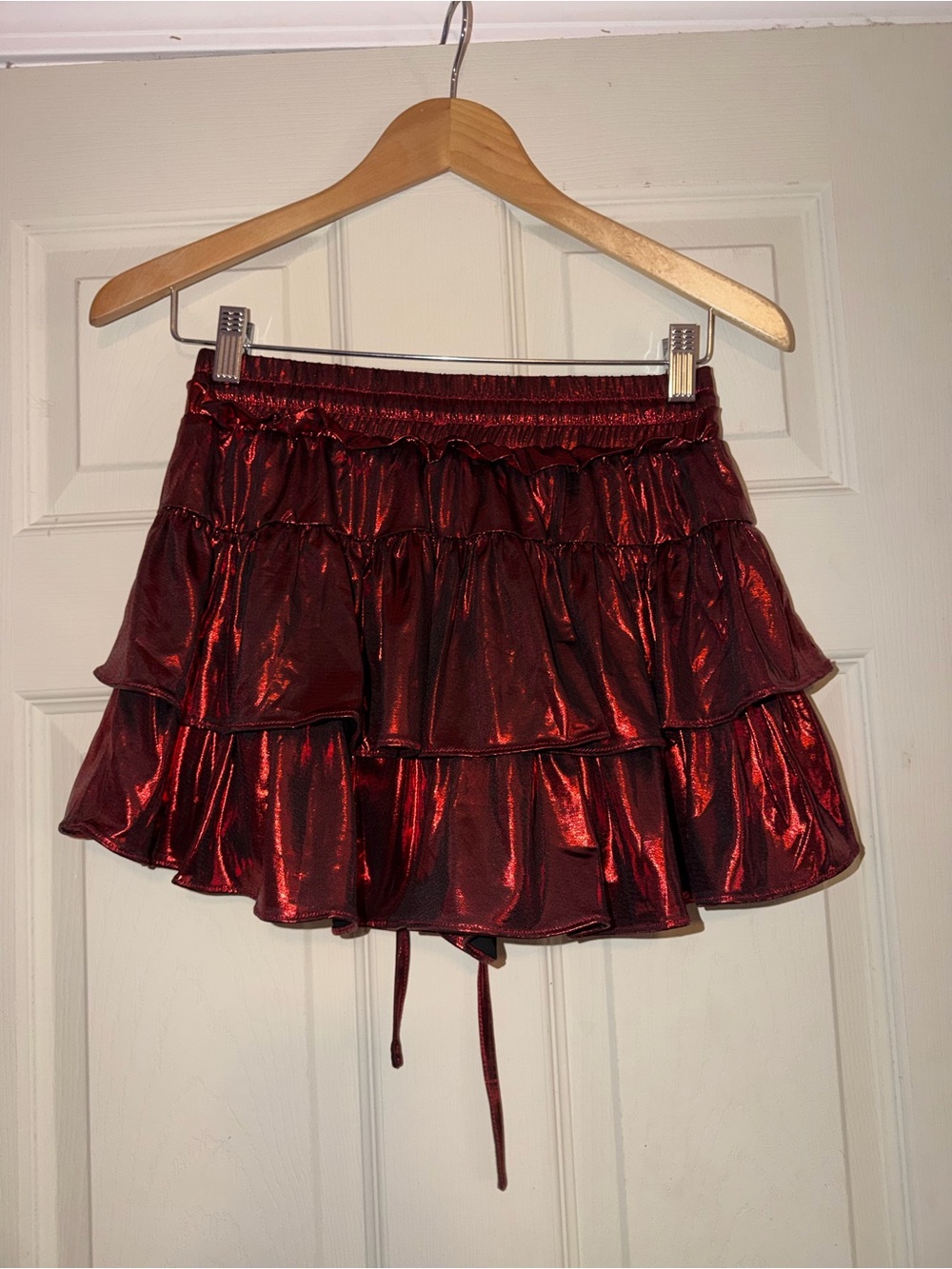 Shimmer Tiered Ruffle Mini Skort - Red - Picture 2 of 3